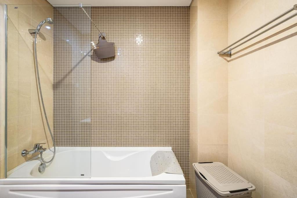 Apartamento Faria Lägenhet Fátima Exteriör bild